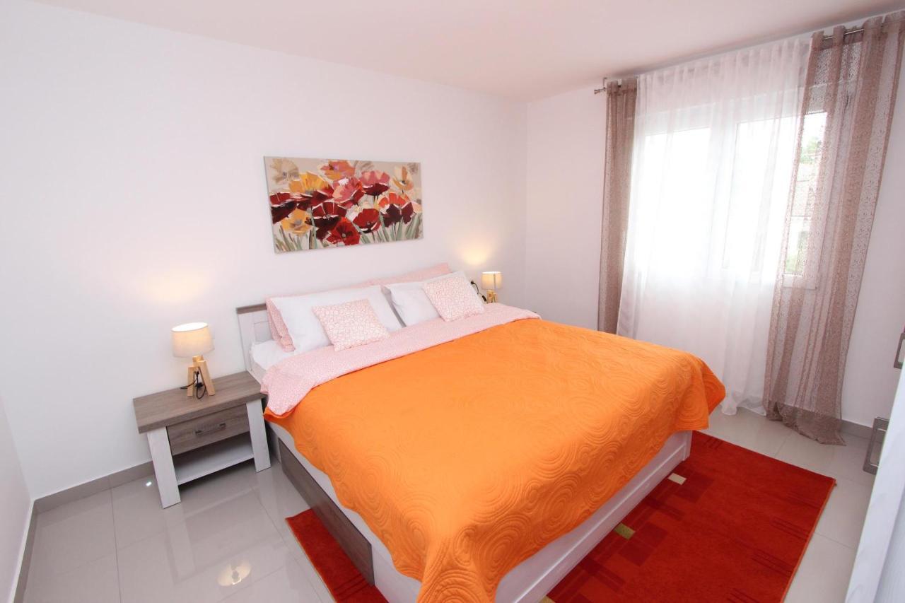 Apartment Sorriso 2 Ровінь Екстер'єр фото
