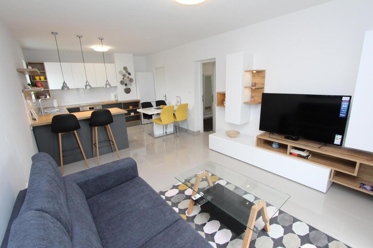 Apartment Sorriso 2 Ровінь Екстер'єр фото