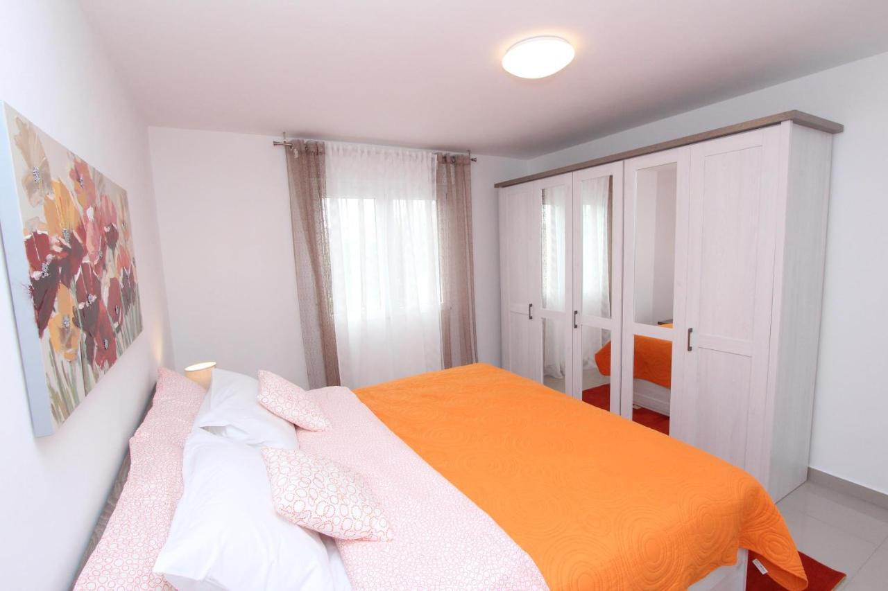 Apartment Sorriso 2 Ровінь Екстер'єр фото