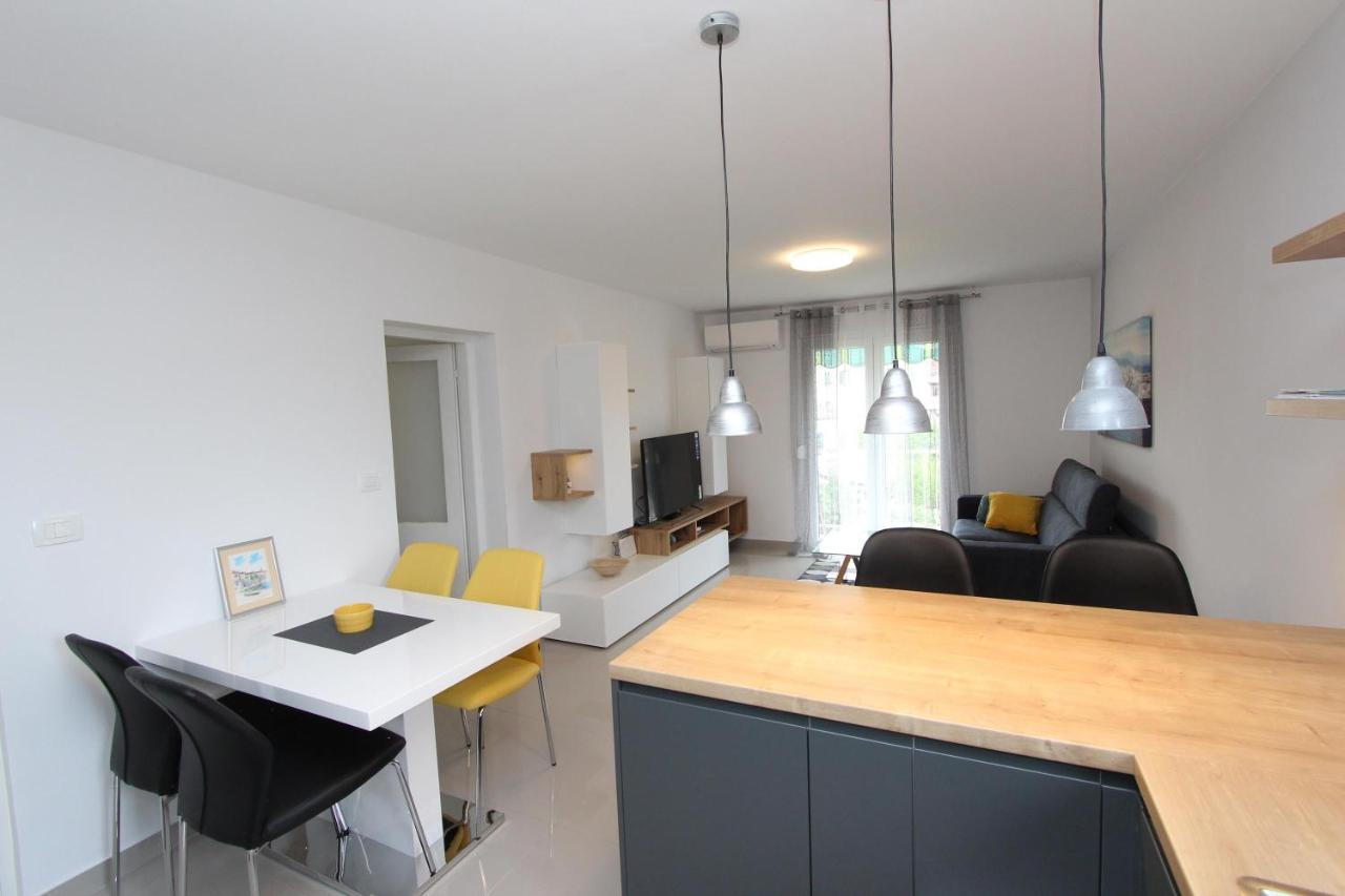 Apartment Sorriso 2 Ровінь Екстер'єр фото